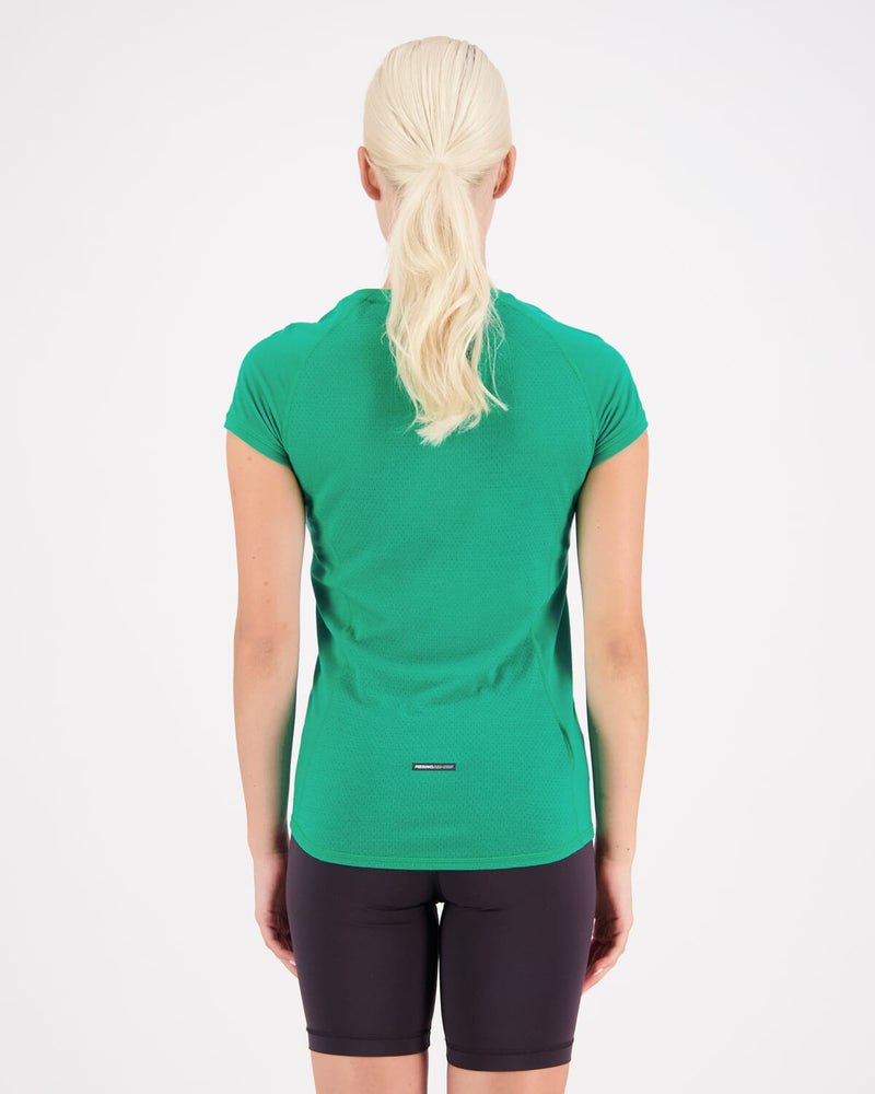MONS ROYALE Women's Bella Tech Tee